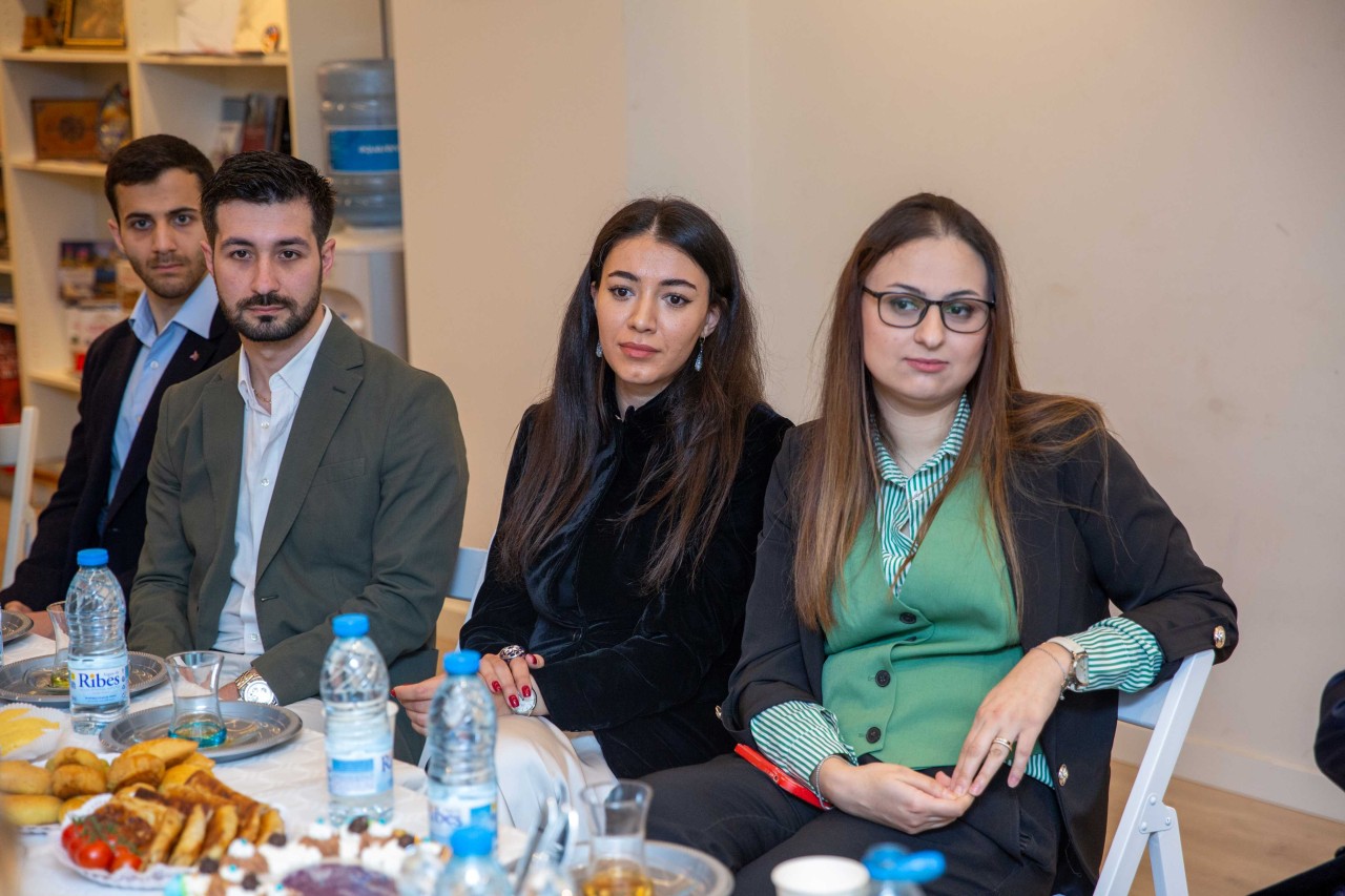 Komitə sədri Barselona Azərbaycan Evini ziyarət edib - FOTOLAR